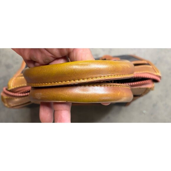 Dooney & Bourke All-Weather Leather Dr's Bag Satchel Purse Vintage - Picture 9 of 12